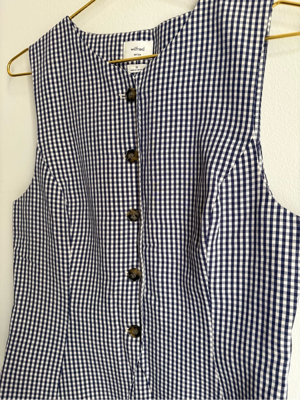 Aritzia Regal Vest Blue and White Gingham cruise Linen - Picture 4 of 5